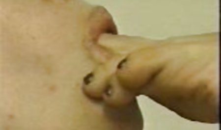 妻Fucksの異なるポージングを可能にします。 無料 動画 素人 自家製Creampie