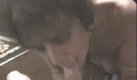 赤ザラライアン達が、巨大なチョコレートに驚き 素人 盗撮