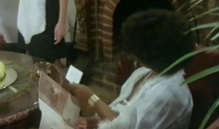 古いカップルFucksに送り女の子 素人 顔射