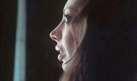 巨乳金髪babe teasesと、トップレス 素人 人妻 無料 動画