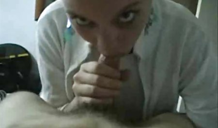 ドイツMILF左のQRコードを読み取 野外 露出 エロ 動画