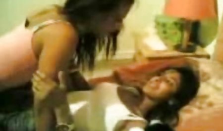 Tattooed金髪Fucks大きなコックの好みの温かい精子 素人 ビデオ