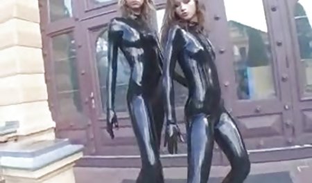 巨乳金髪ュージアムがれ！ 手 マン 素人