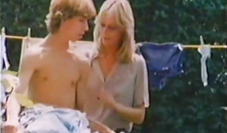 ドイツの兄クラウス二MILFSに3SOMEのビーチ 素人 巨根