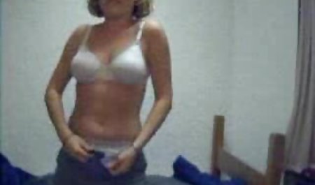 金髪Babeじったり、彼女の視聴者と彼女のセクシ曲線 素人 エロ 動画 無 修正